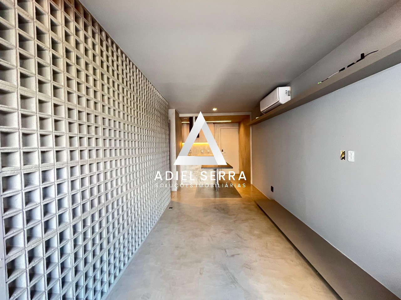 Apartamento - Caminho das árvores