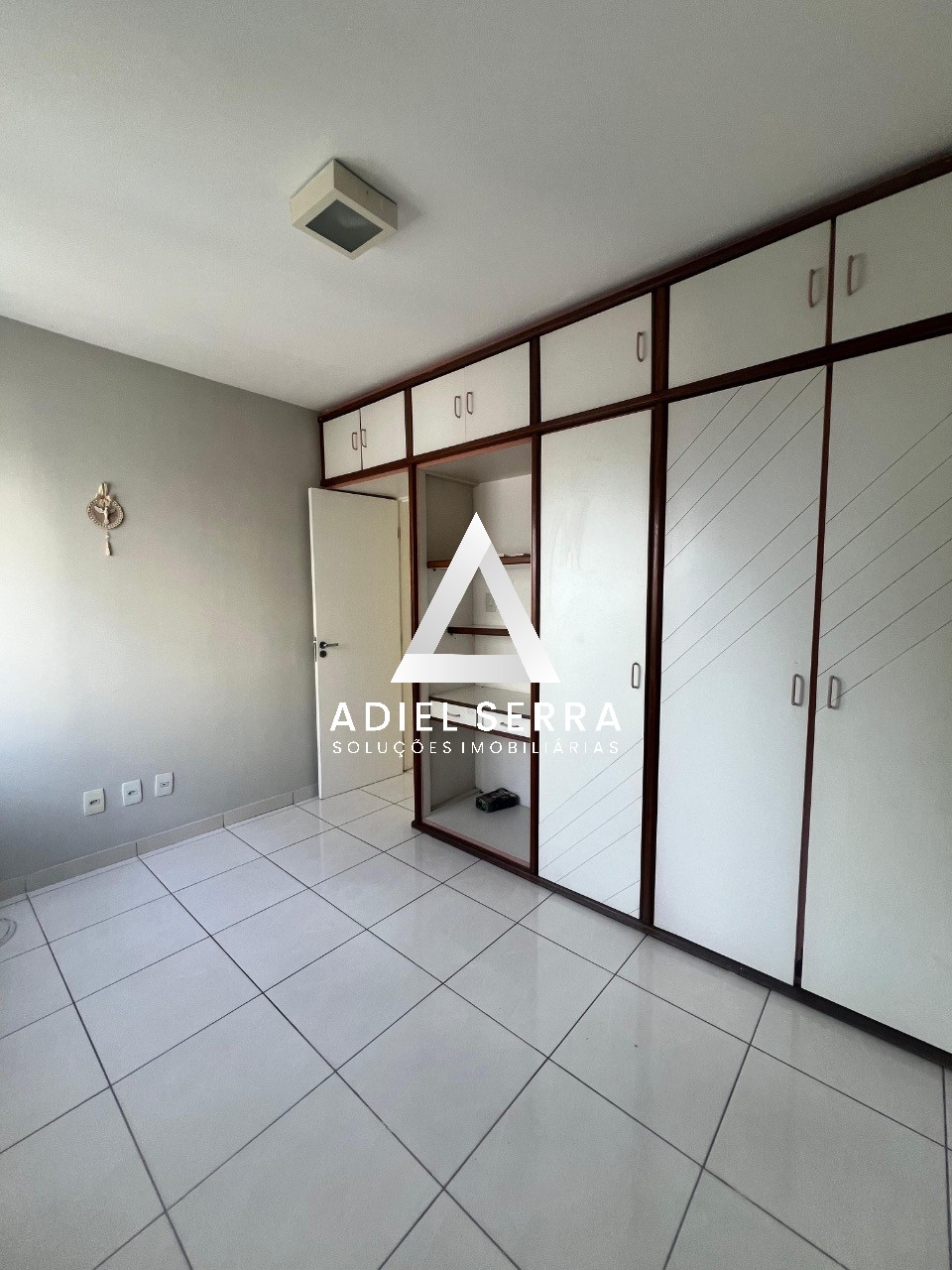 Apartamento - Itaigara