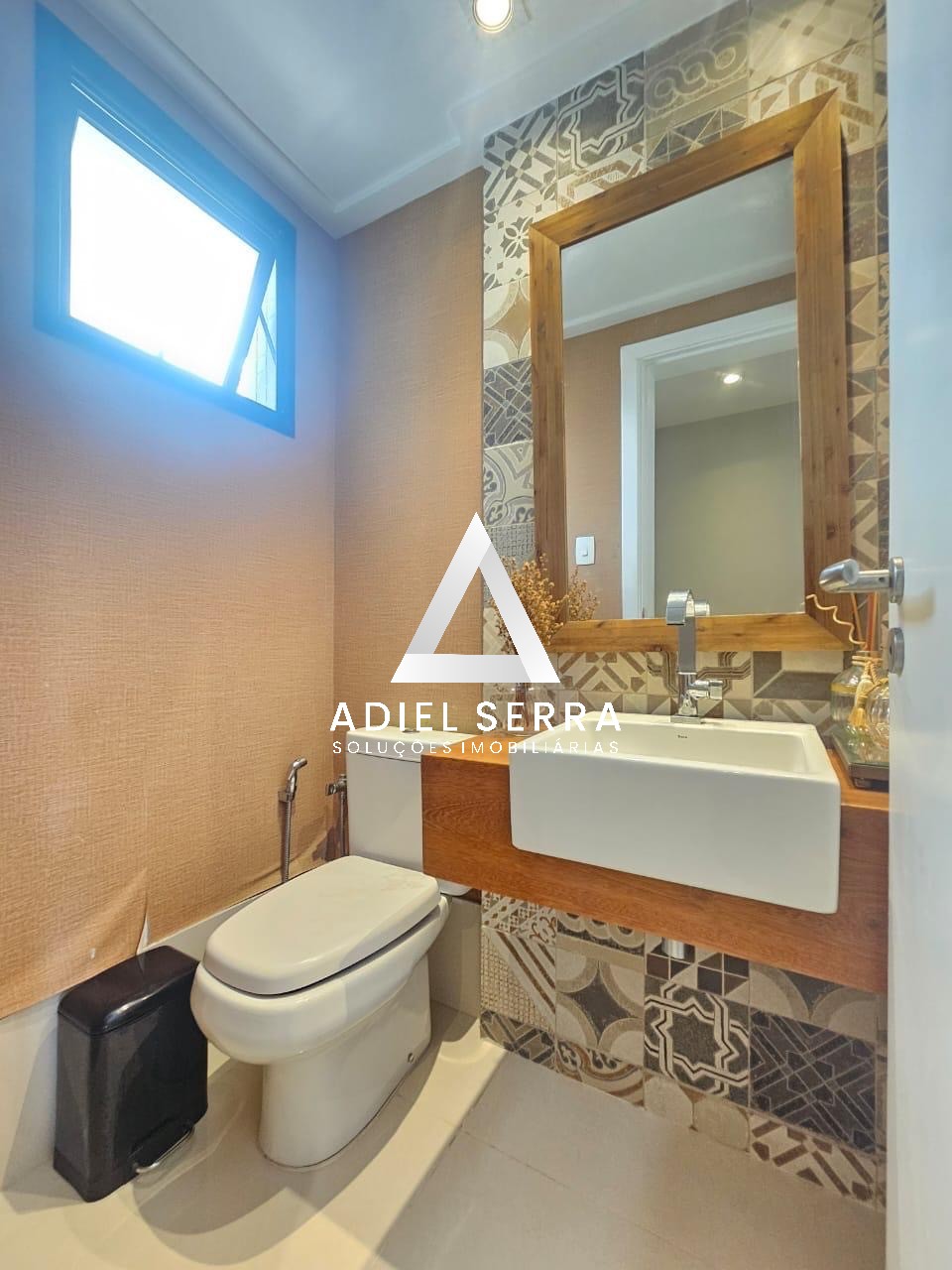 Apartamento - Caminho das árvores