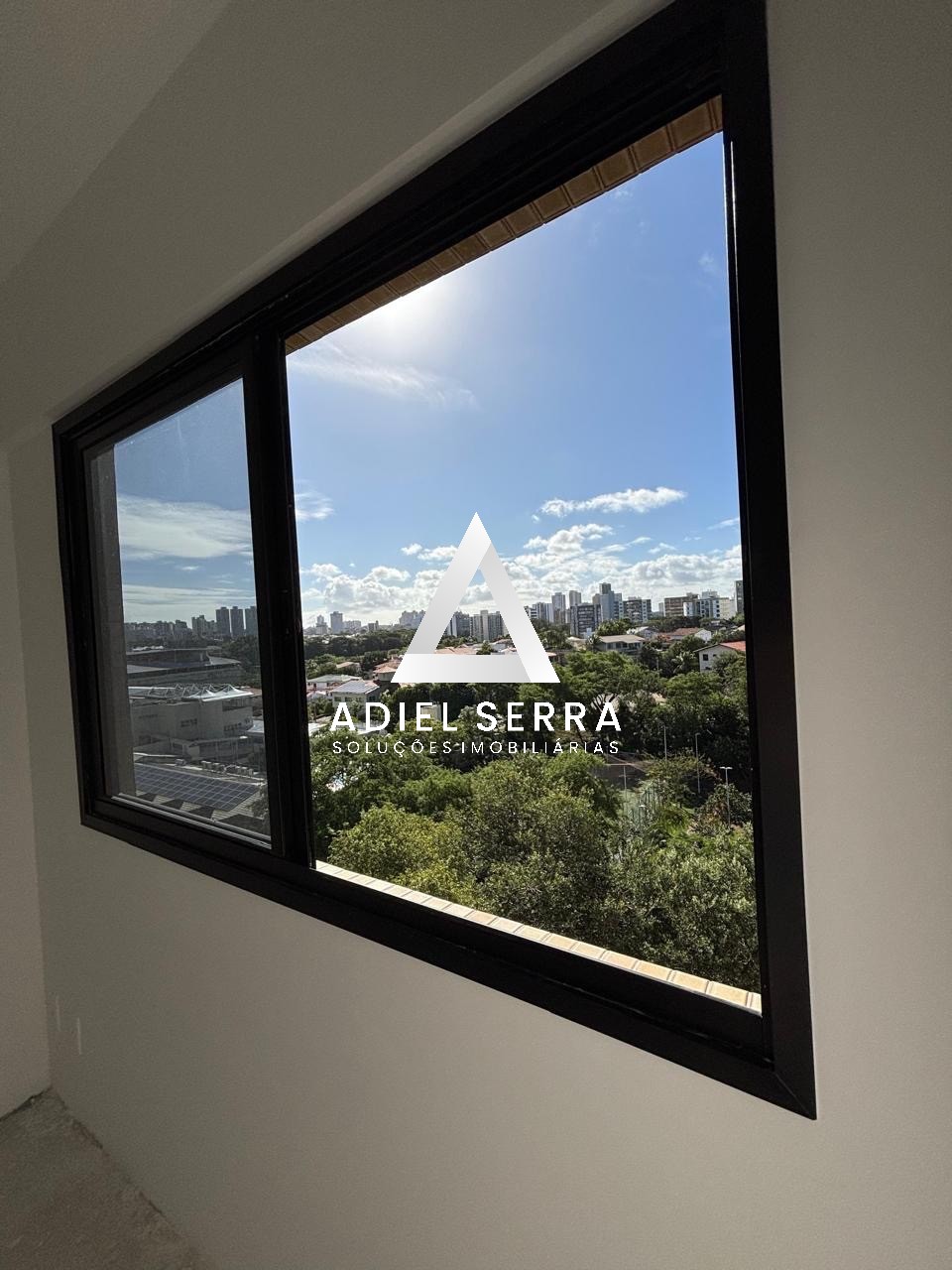 Apartamento - Itaigara