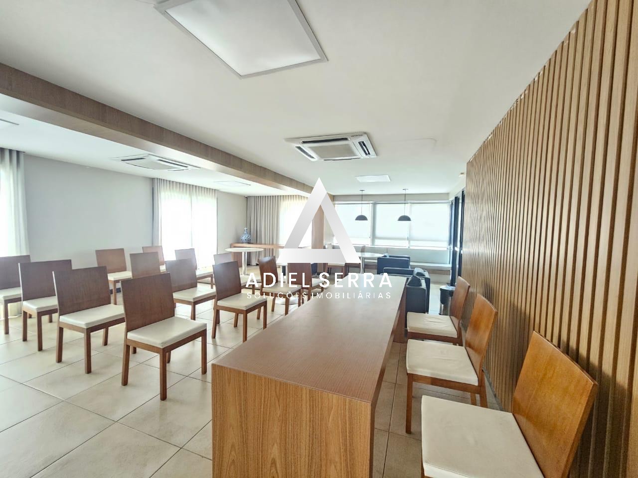 Apartamento - Caminho das árvores