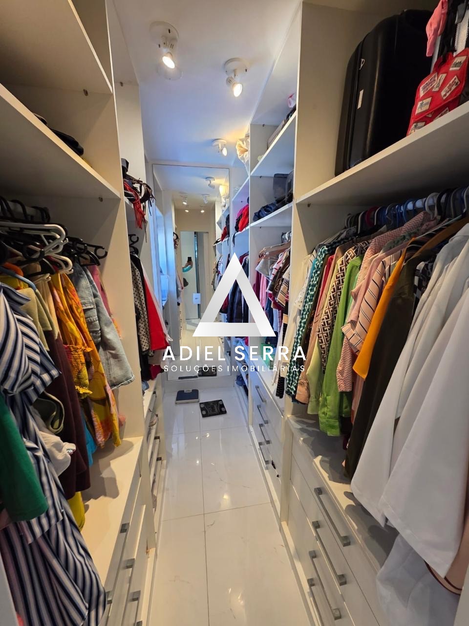 Apartamento - Itaigara