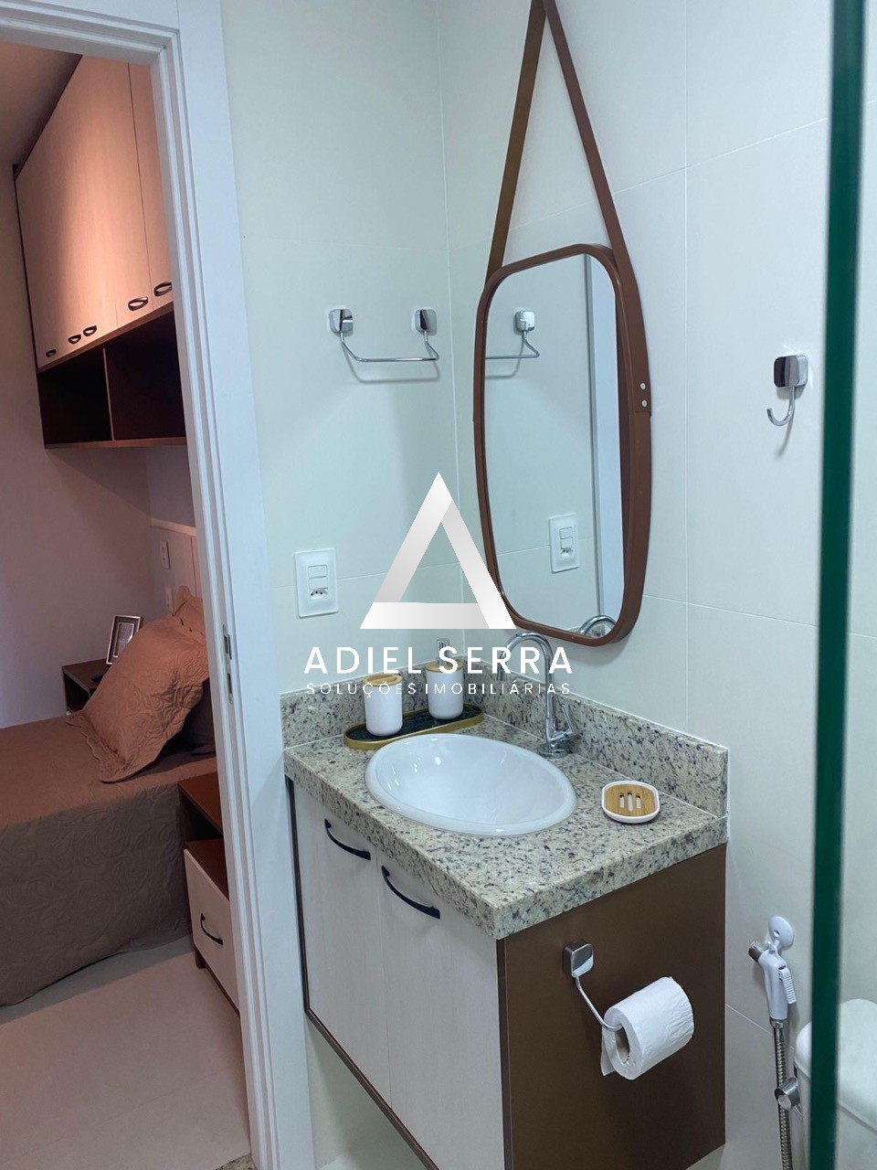 Apartamento - Caminho das árvores