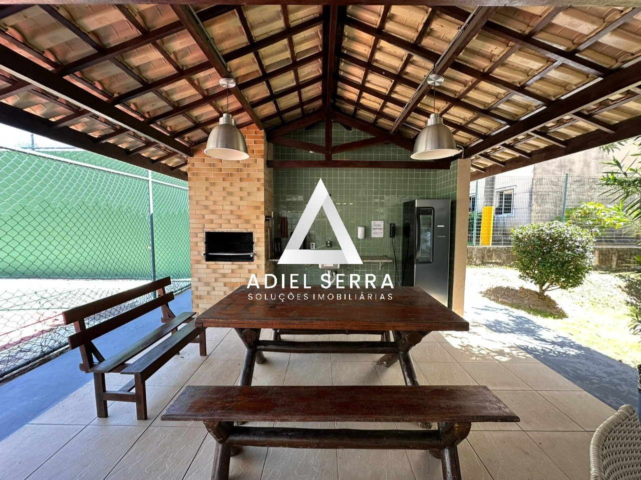 Apartamento - Buraquinho