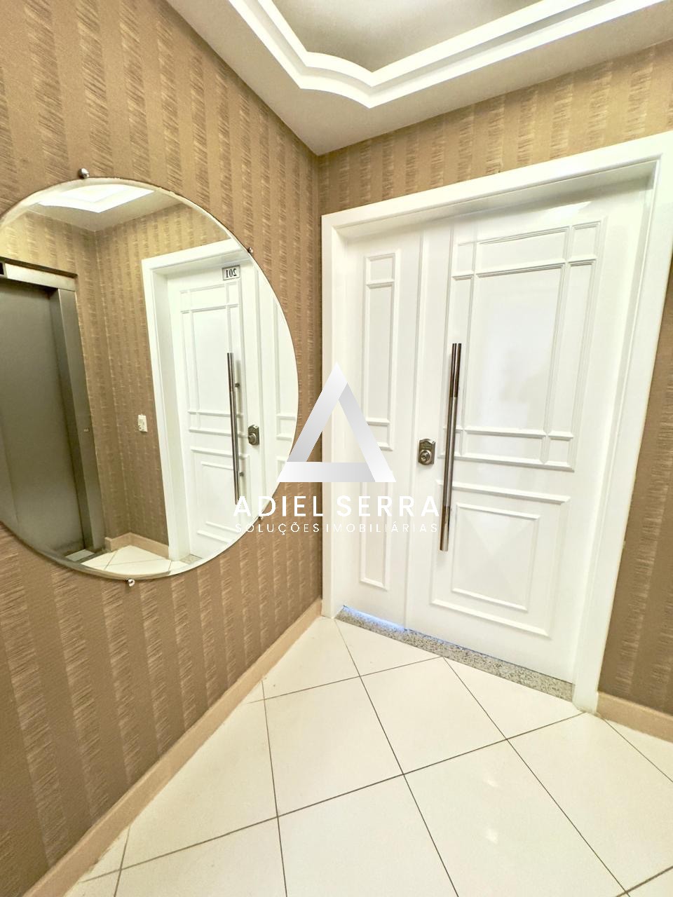 Apartamento - Caminho das árvores