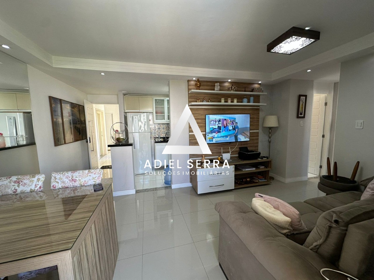 Apartamento - Buraquinho