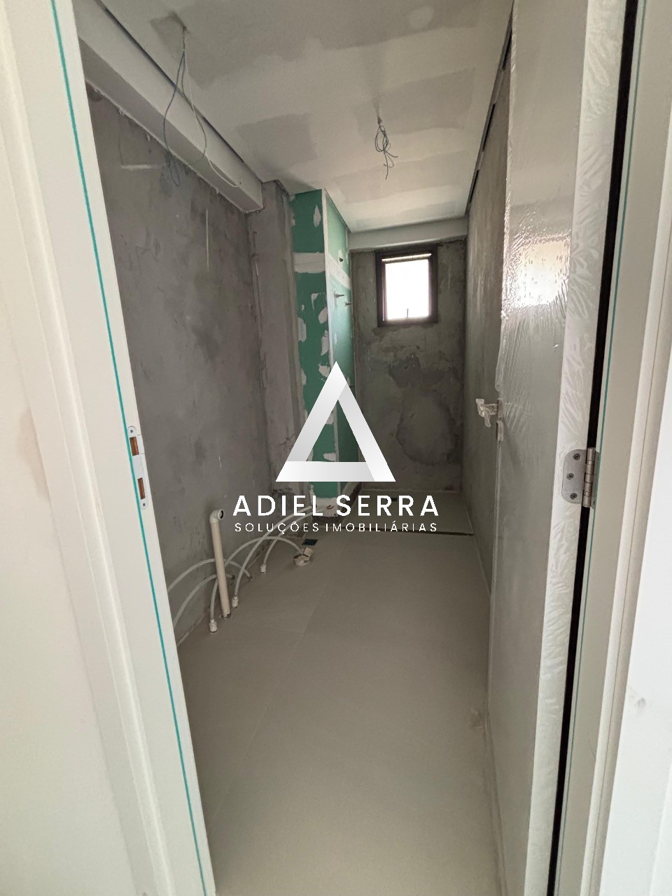 Apartamento - Caminho das árvores