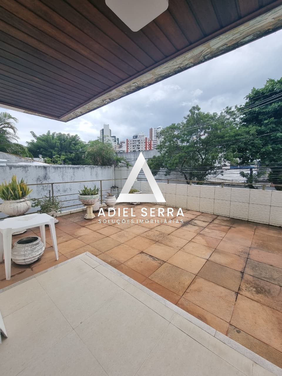 Casa - Caminho das árvores