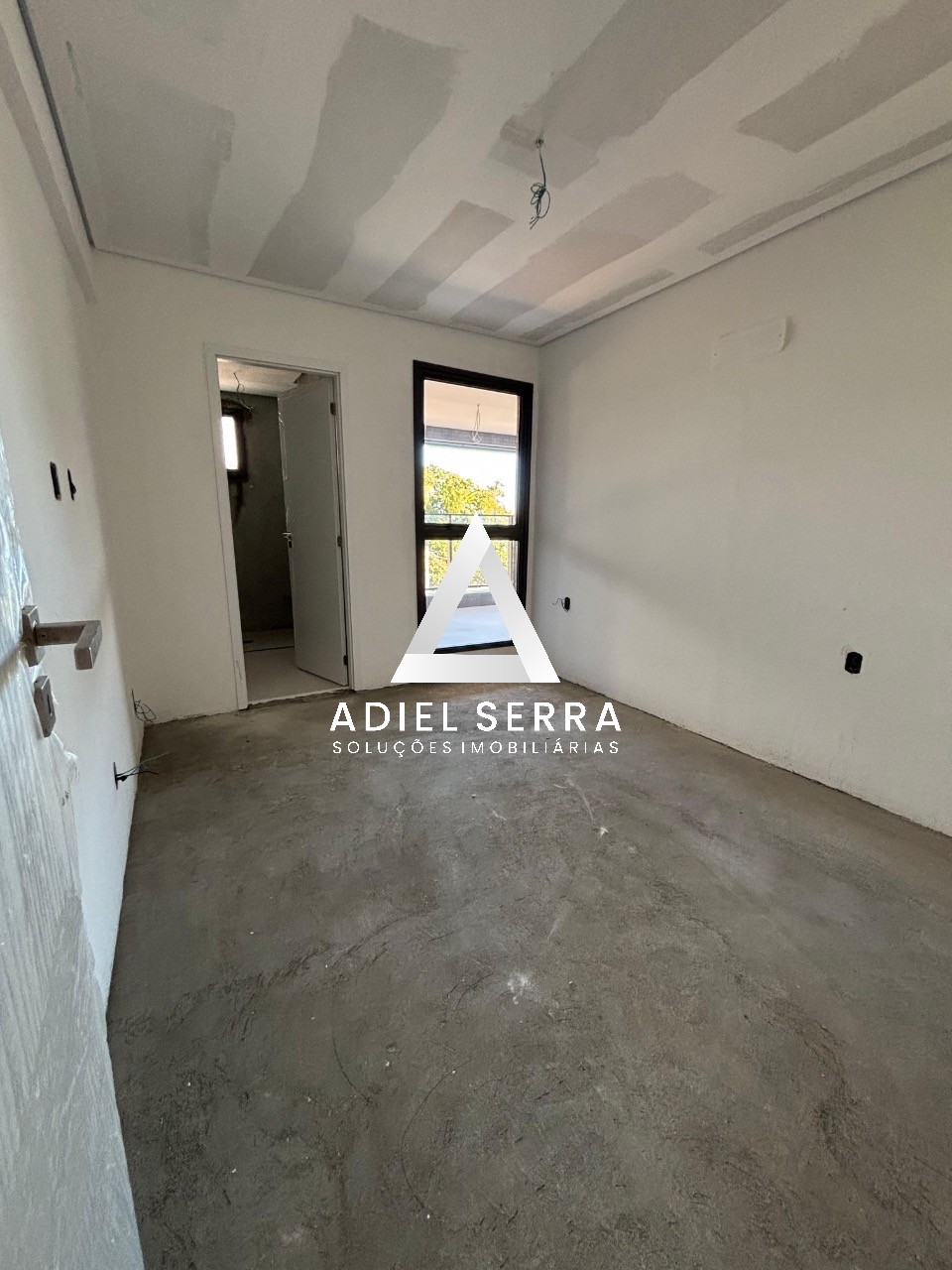 Apartamento - Caminho das árvores