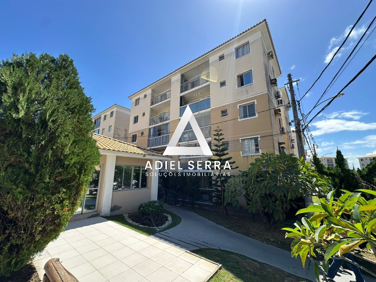 Apartamento - Buraquinho