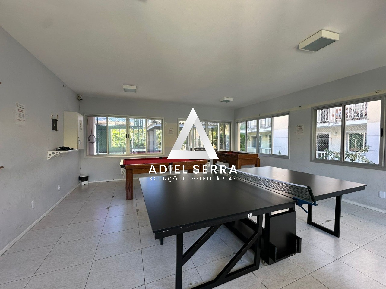 Apartamento - Buraquinho