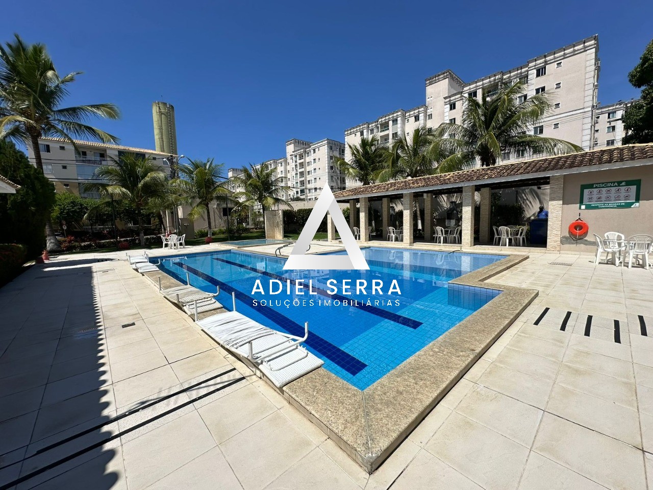 Apartamento - Buraquinho