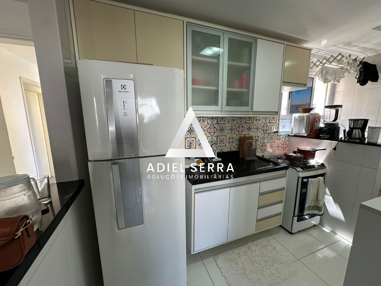 Apartamento - Buraquinho