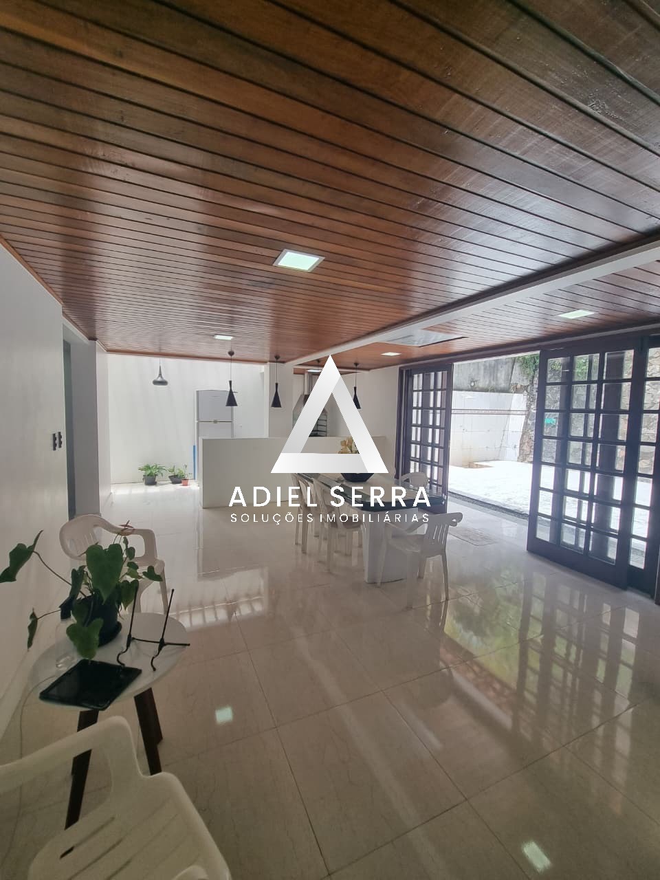 Casa - Caminho das árvores