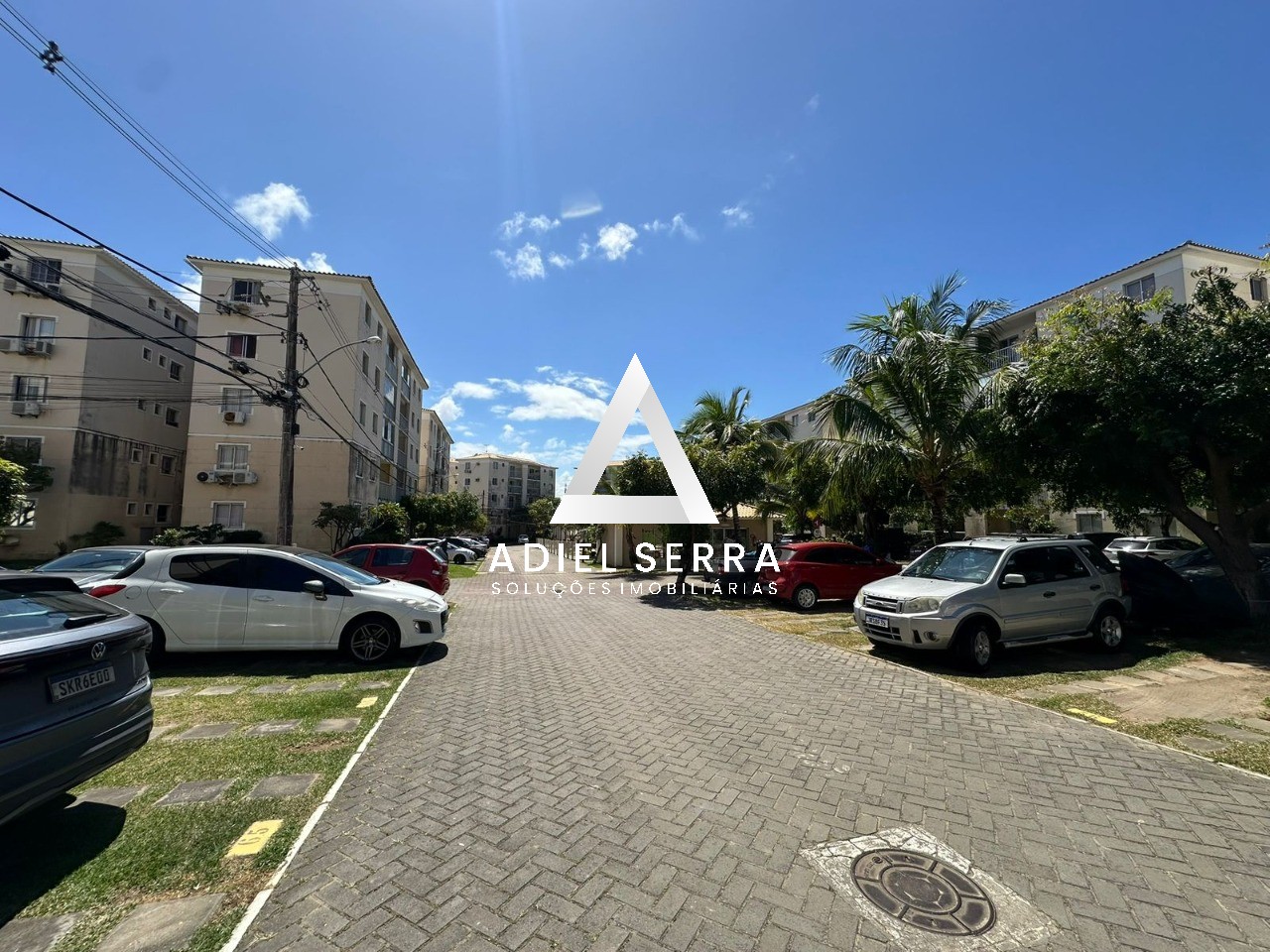 Apartamento - Buraquinho
