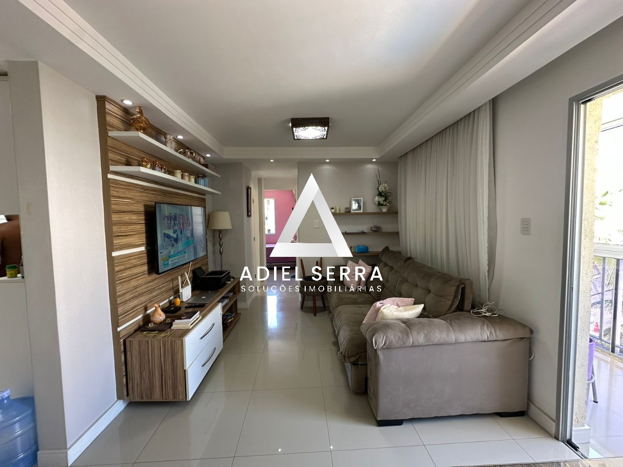 Apartamento - Buraquinho