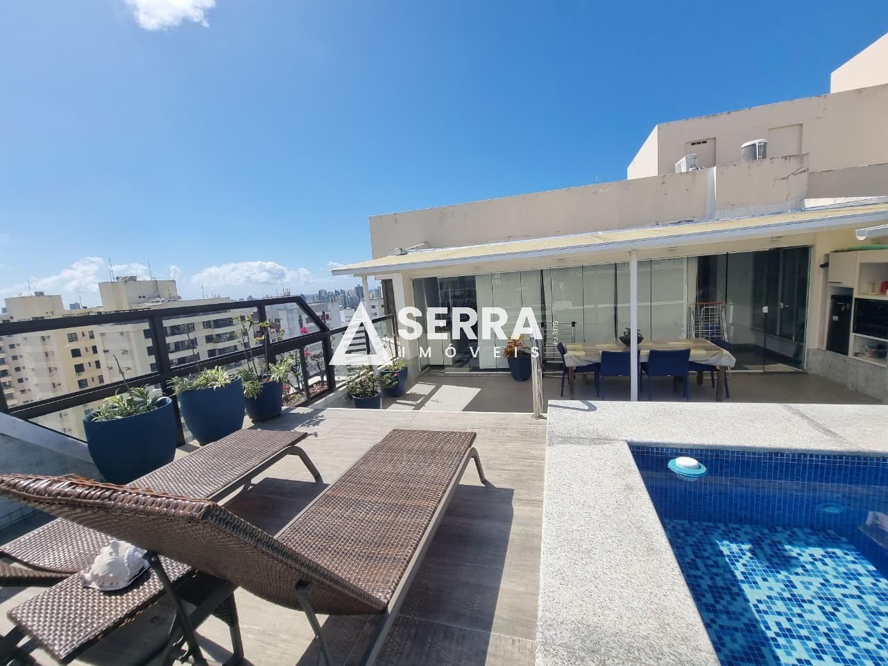 Apartamento - Itaigara