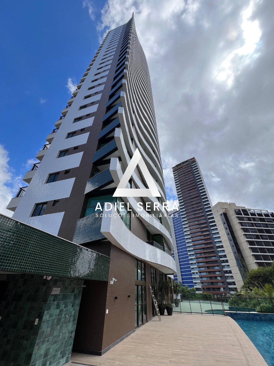 Apartamento - Caminho das árvores