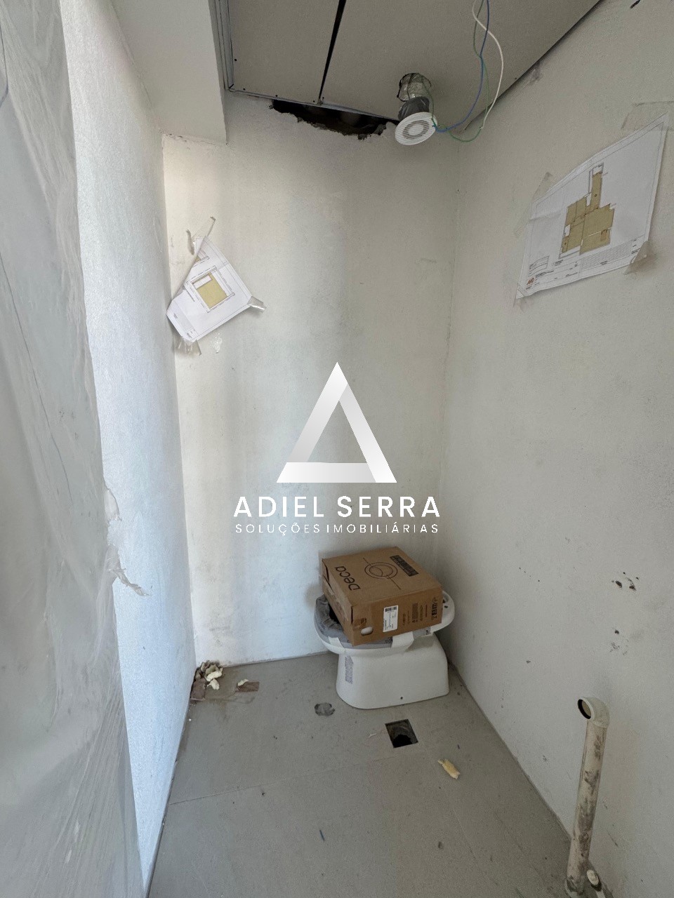 Apartamento - Caminho das árvores