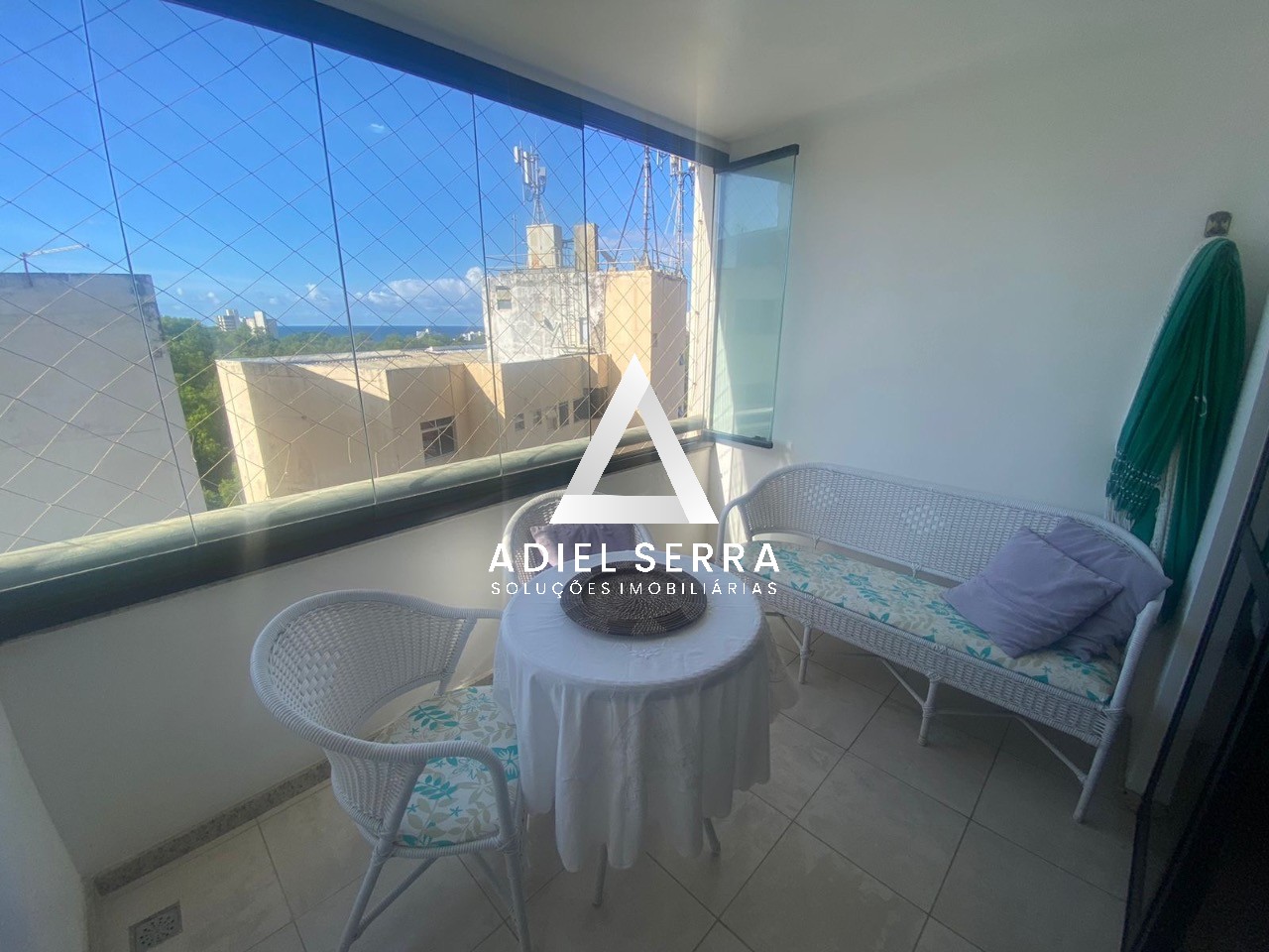 Apartamento - Costa azul