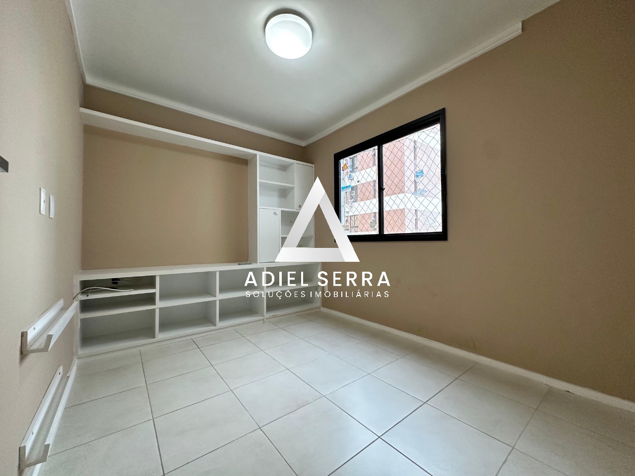 Apartamento - Itaigara