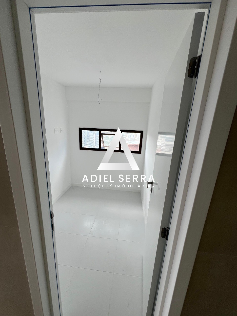 Apartamento - Caminho das árvores