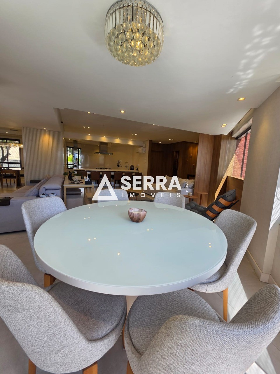 Apartamento - Caminho das árvores