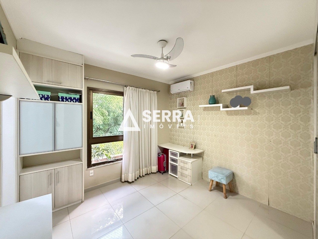 Apartamento - Itaigara
