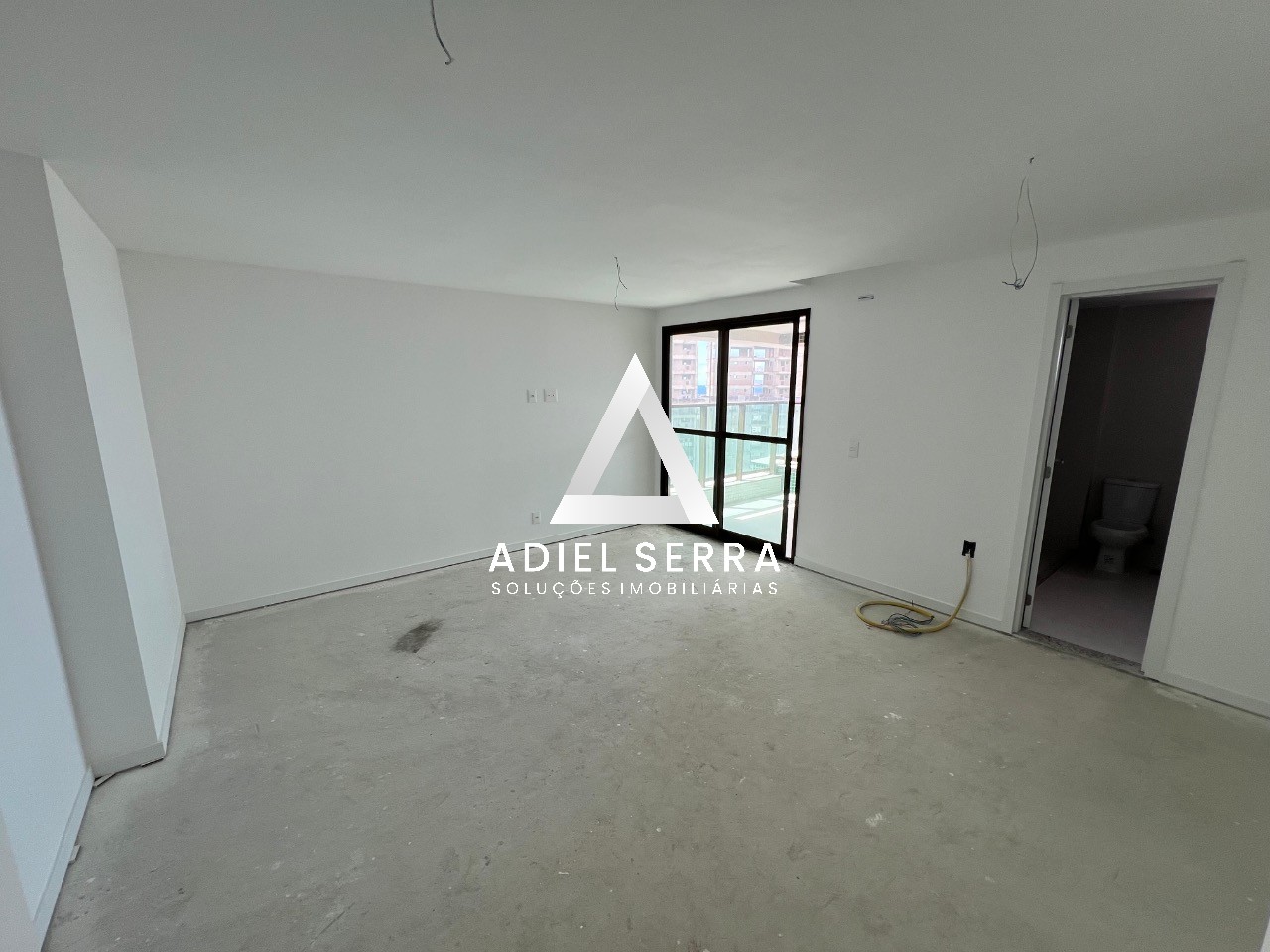 Apartamento - Caminho das árvores