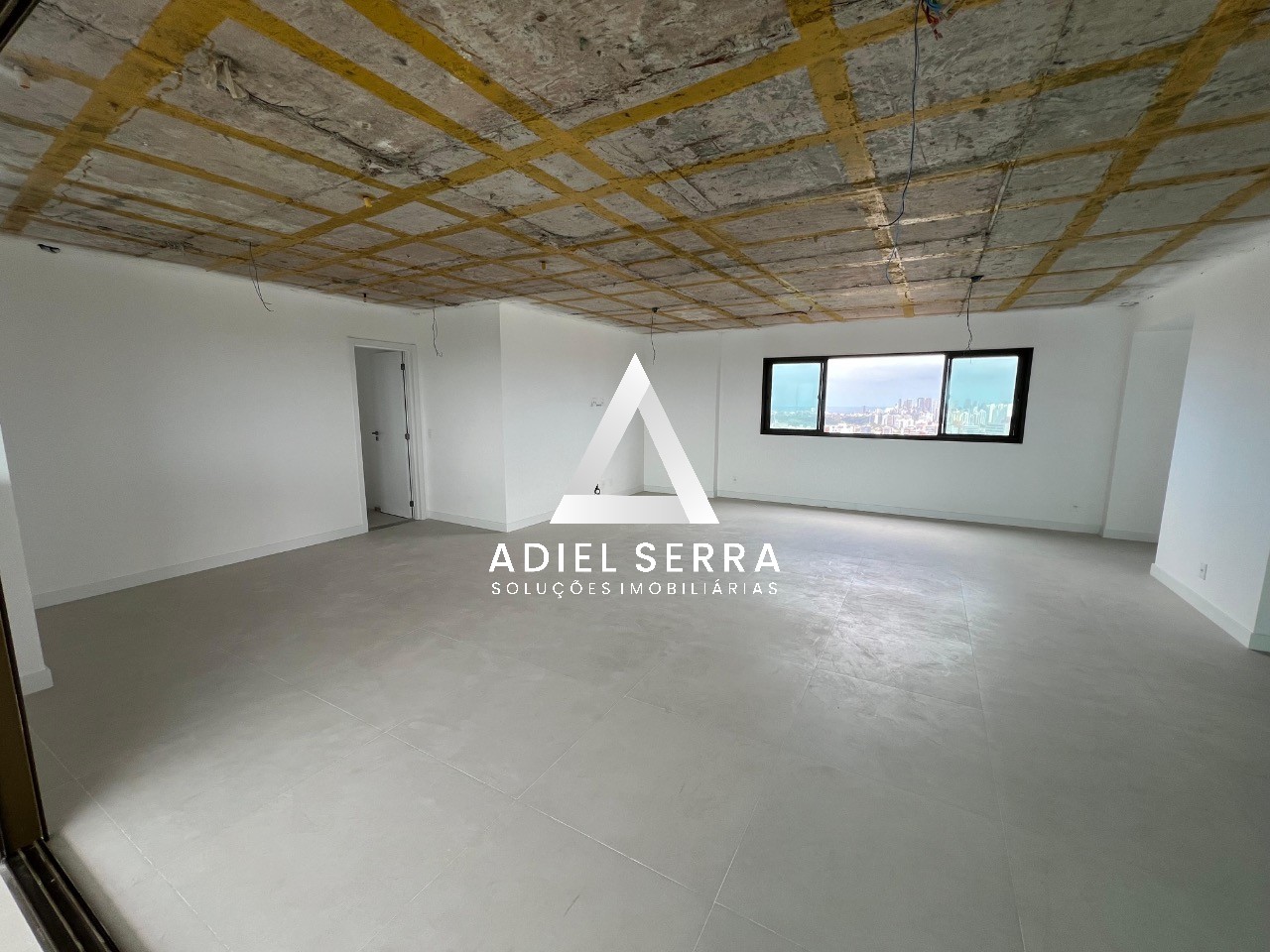 Apartamento - Caminho das árvores