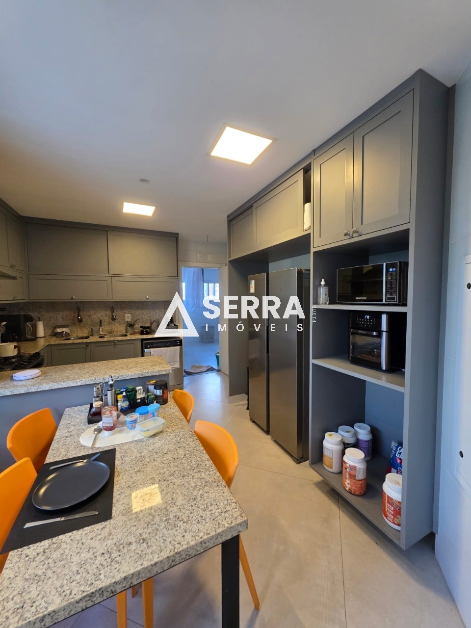 Apartamento - Caminho das árvores