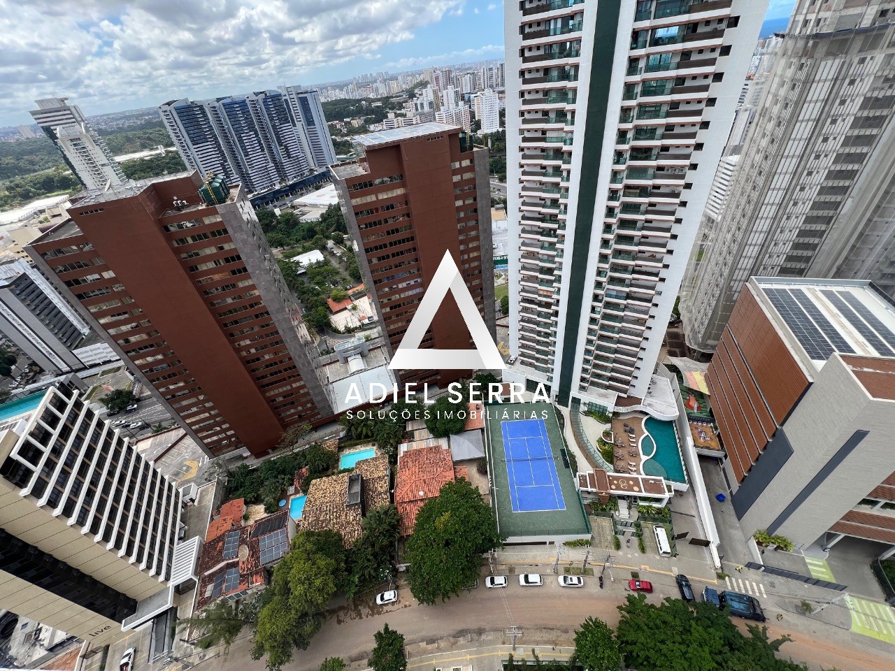 Apartamento - Caminho das árvores