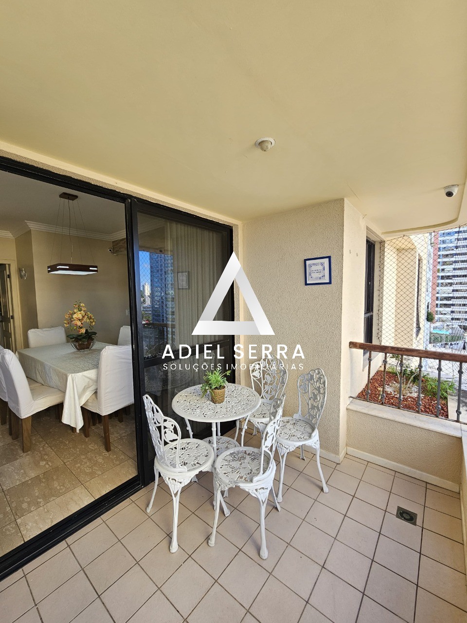 Apartamento - Itaigara