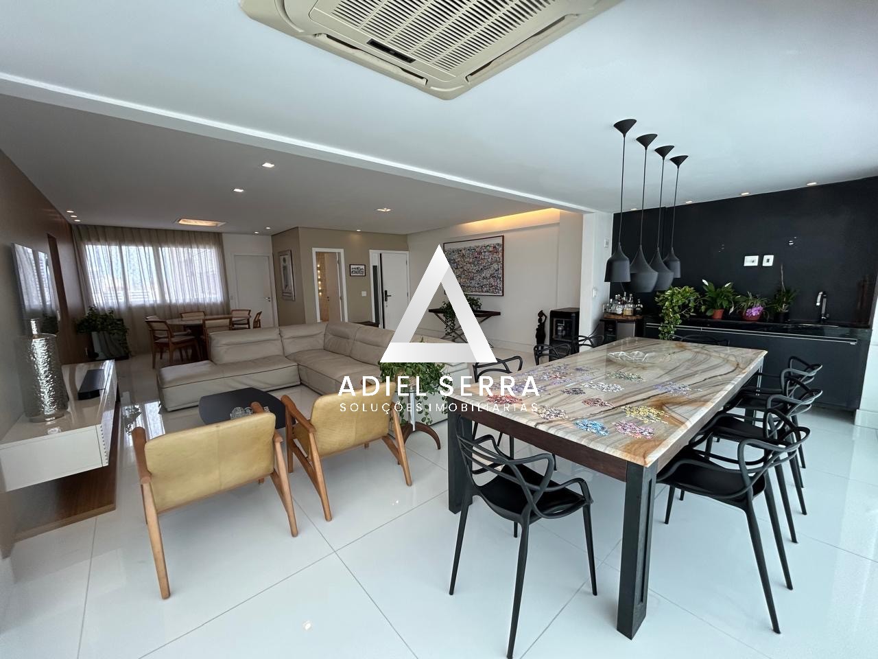 Apartamento - Itaigara