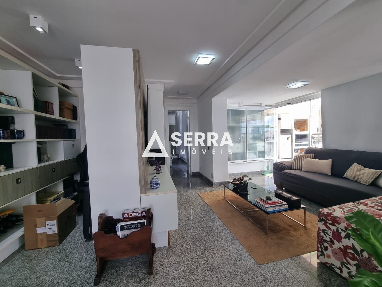 Apartamento - Itaigara