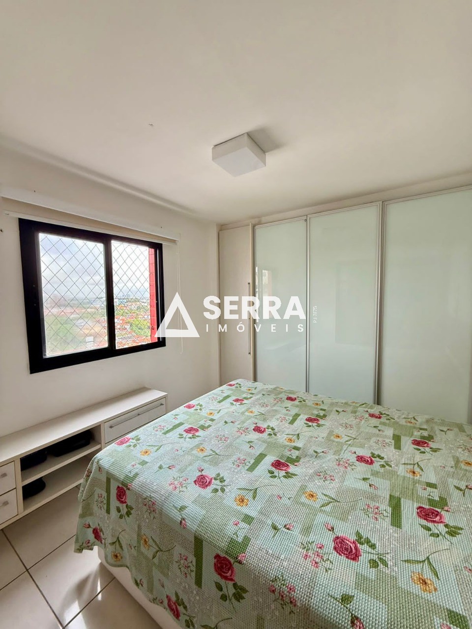 Apartamento - Costa azul