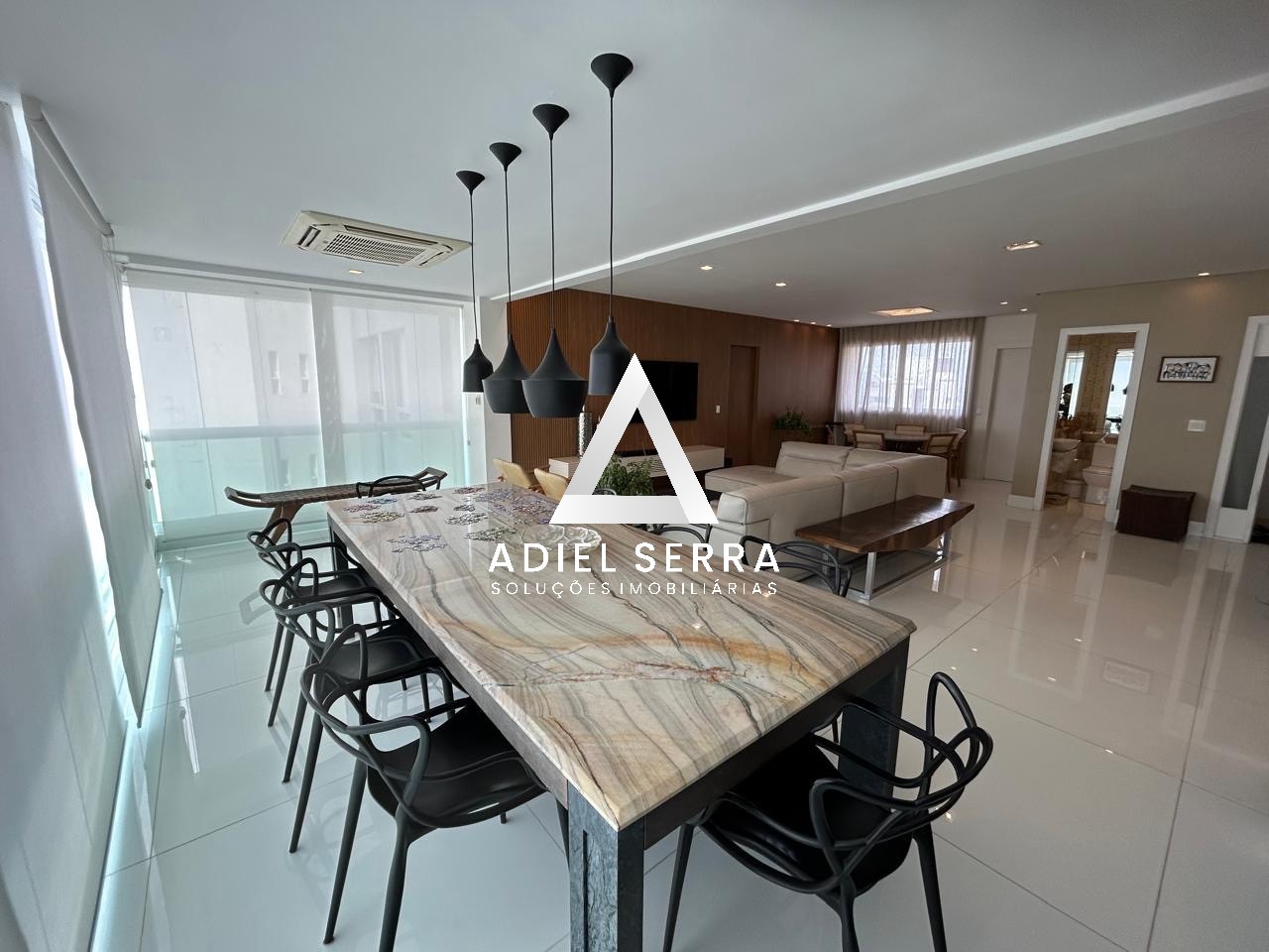 Apartamento - Itaigara