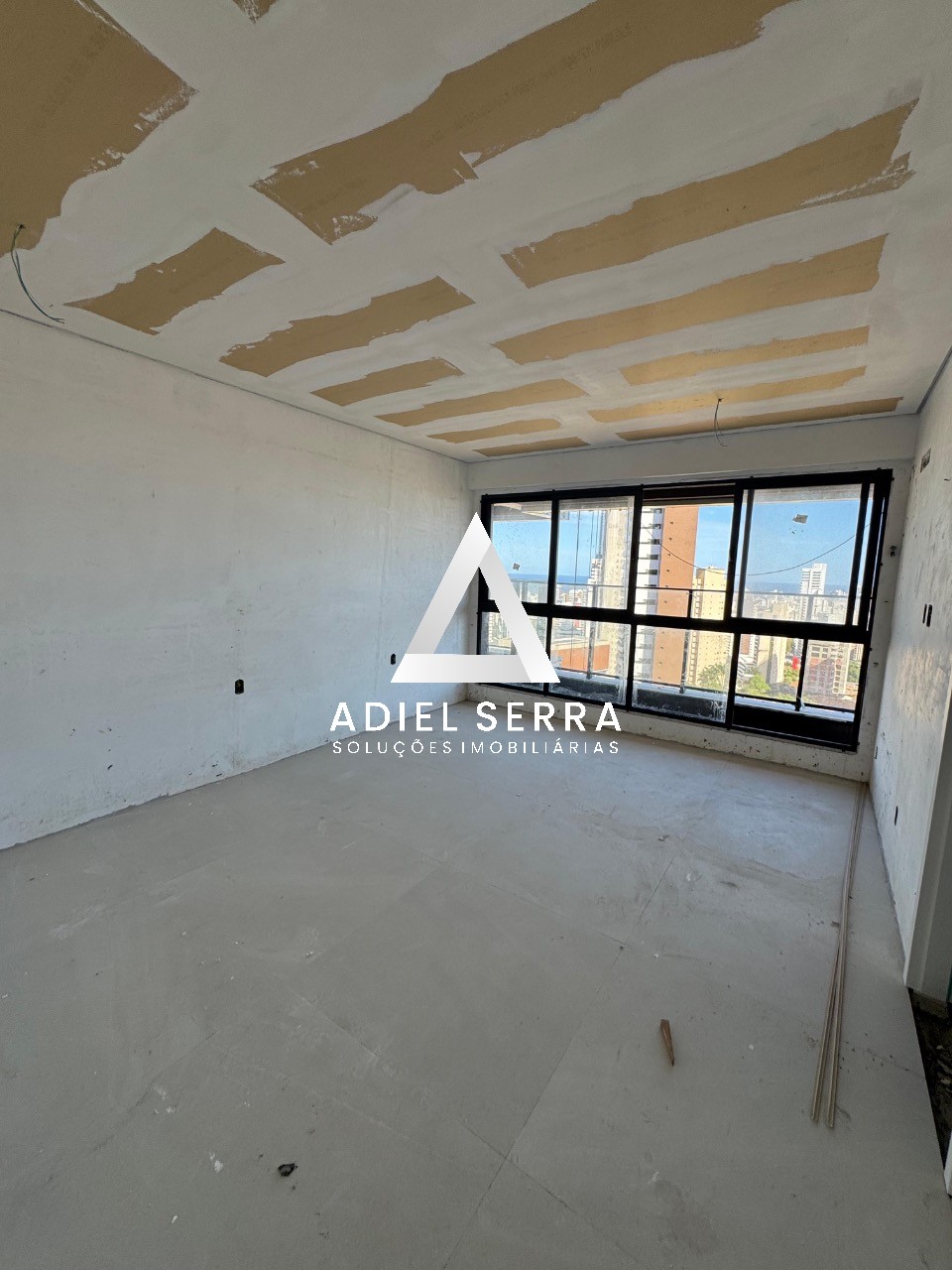 Apartamento - Caminho das árvores