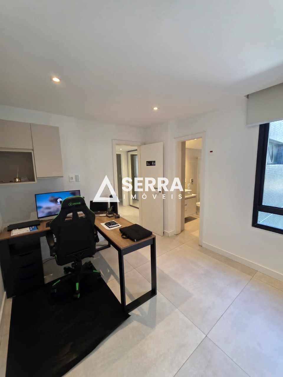 Apartamento - Caminho das árvores