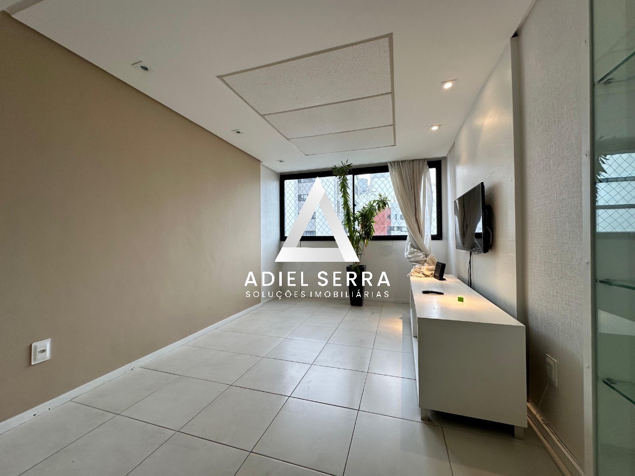 Apartamento - Itaigara