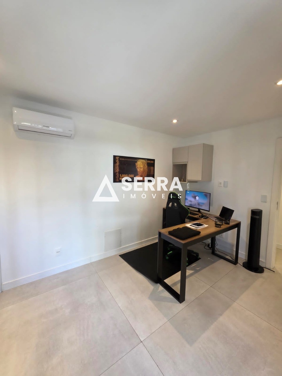 Apartamento - Caminho das árvores