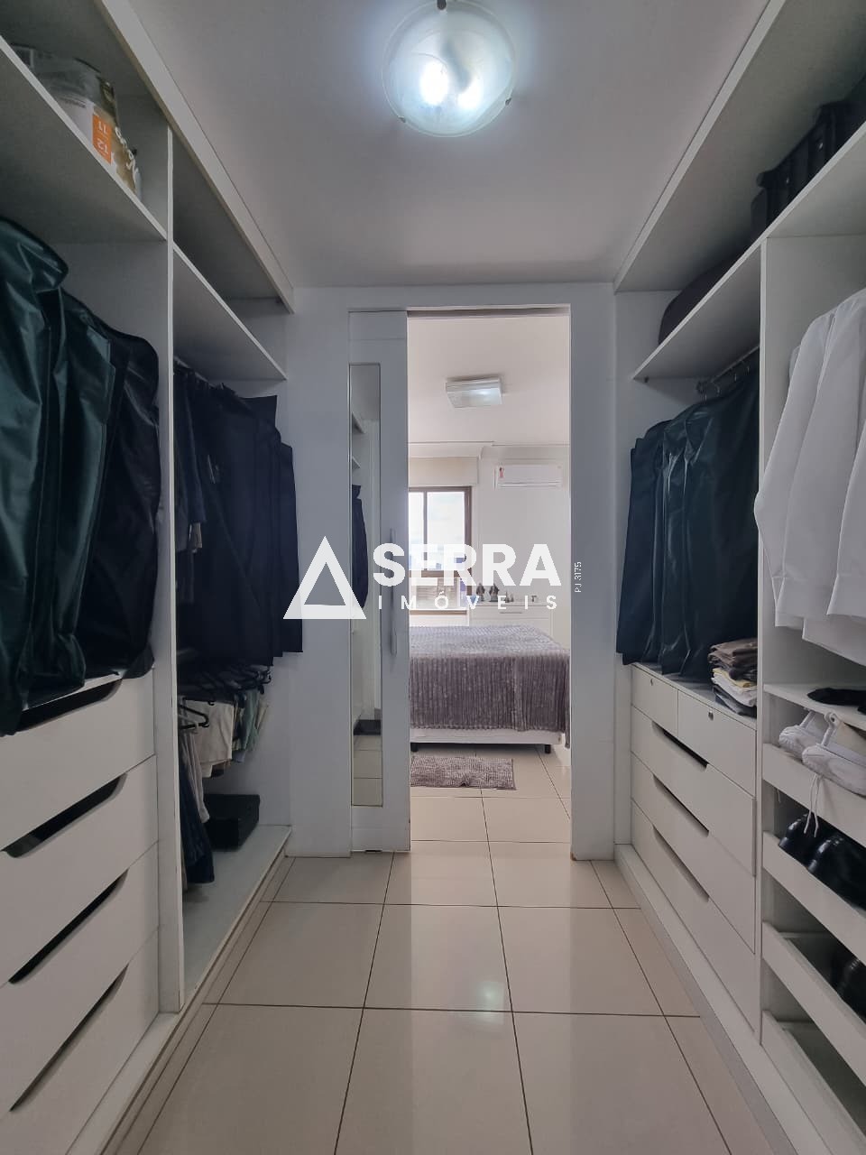 Apartamento - Itaigara