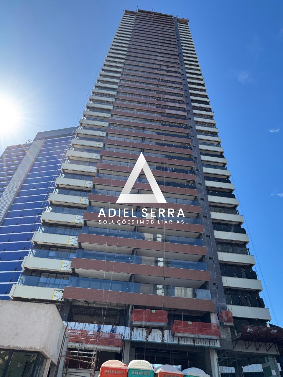Apartamento - Caminho das árvores