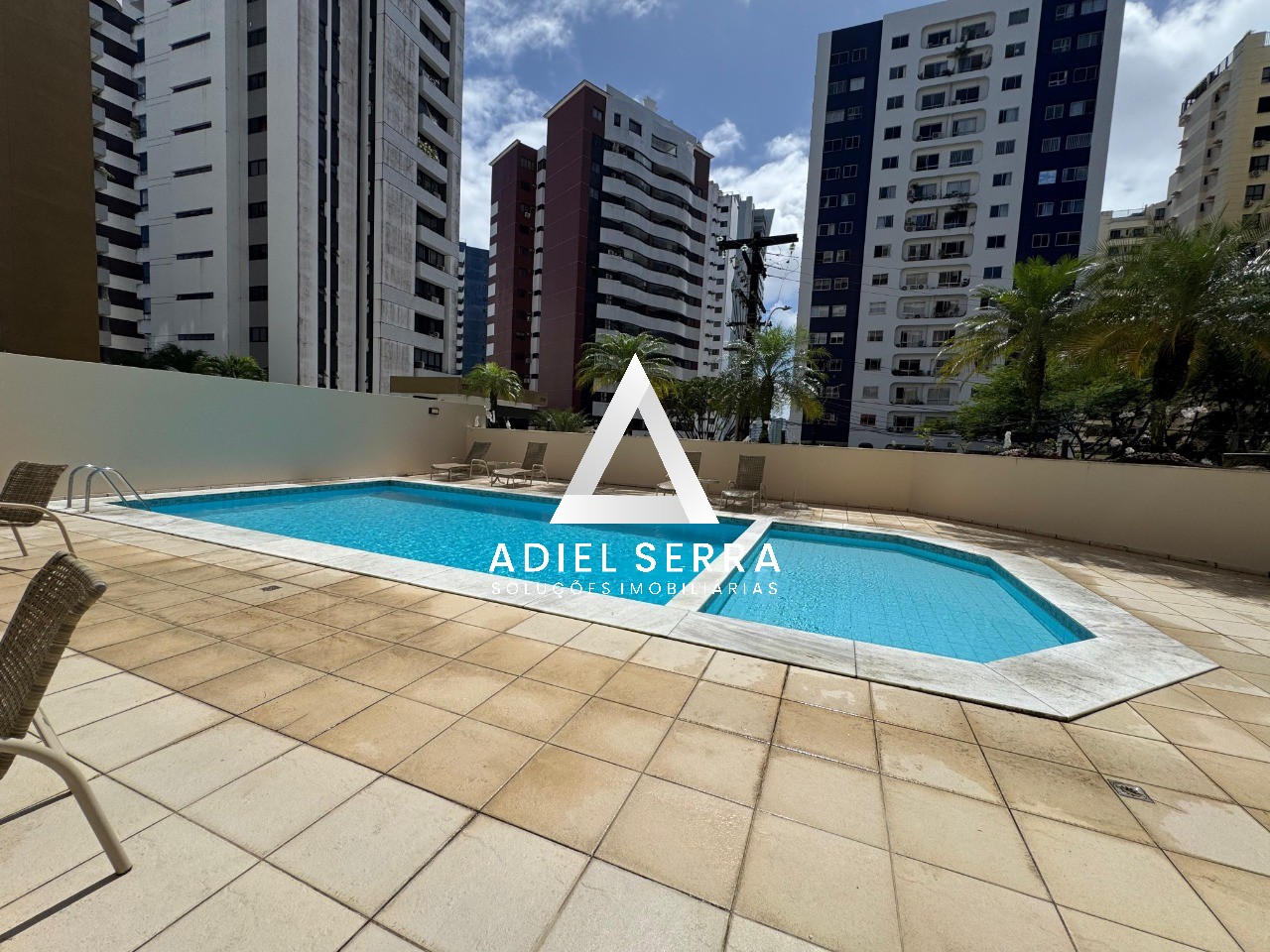 Apartamento - Itaigara