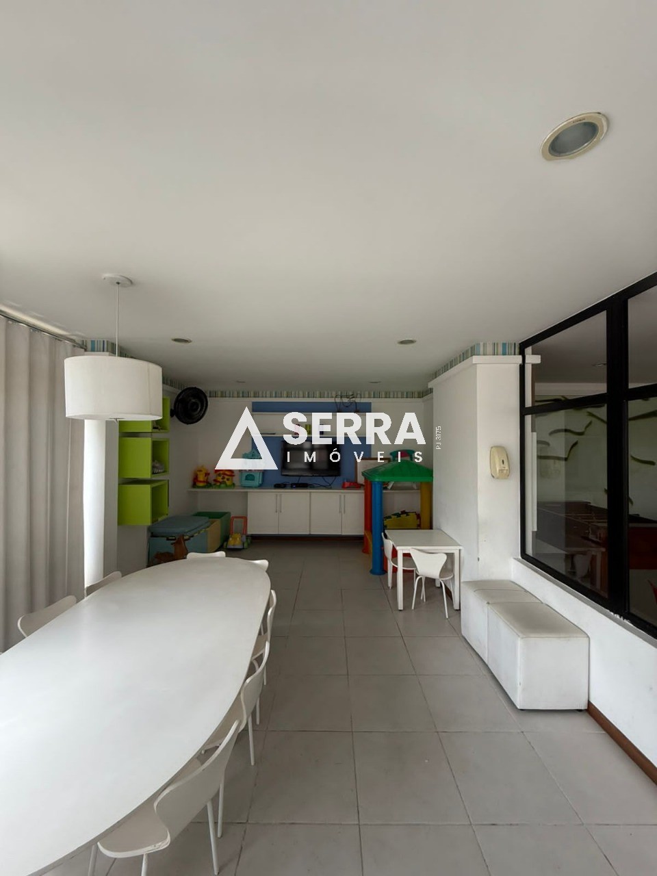 Apartamento - Costa azul