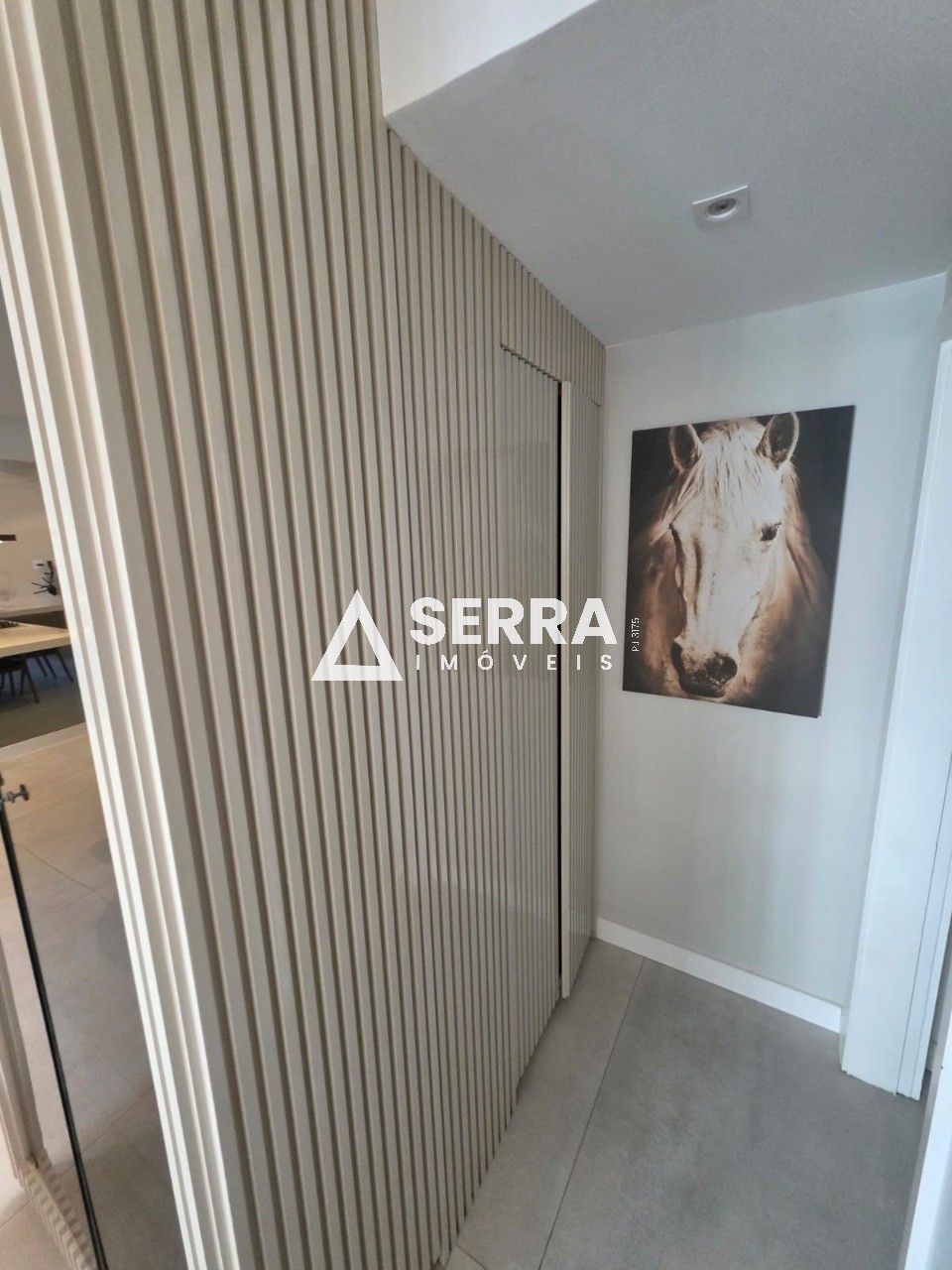 Apartamento - Caminho das árvores