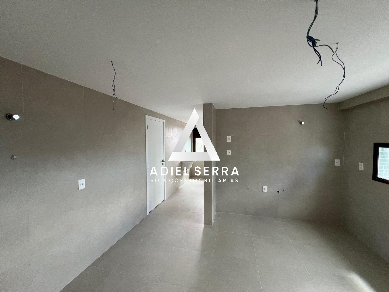 Apartamento - Caminho das árvores