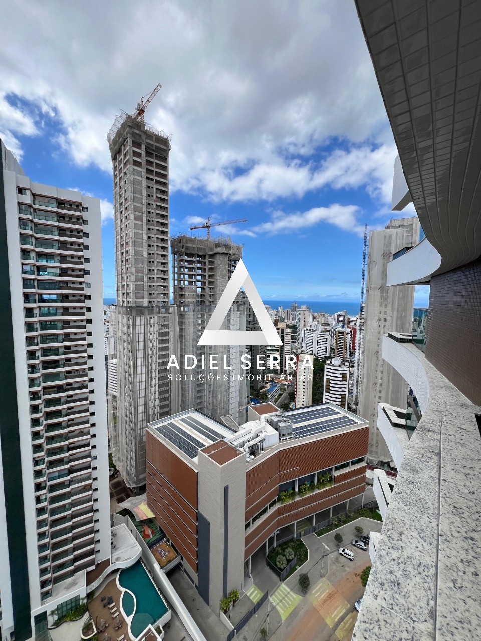 Apartamento - Caminho das árvores