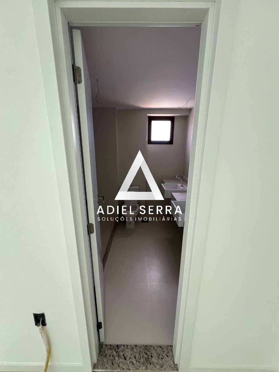 Apartamento - Caminho das árvores