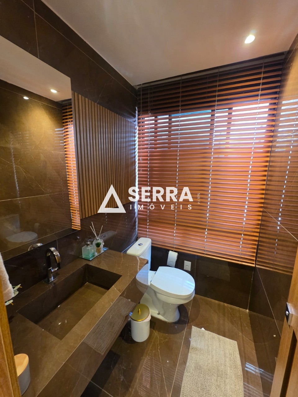 Apartamento - Caminho das árvores